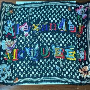 ALEXANDER MCQUEEN | 100% Modal | Skull Print | Unisex Scarf | Size 120x140